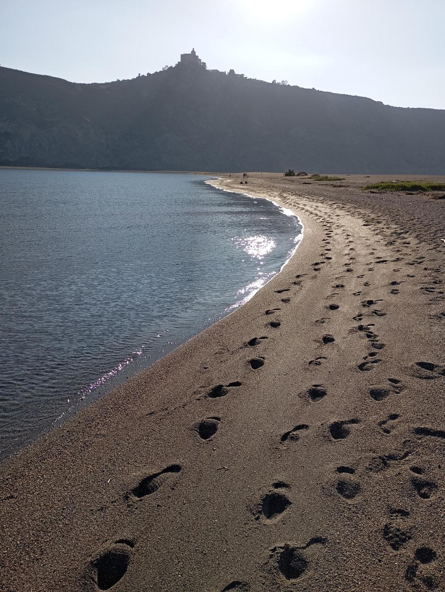 Mansarda Con Terrazzo Vista Mare Villa Oliveri Kültér fotó